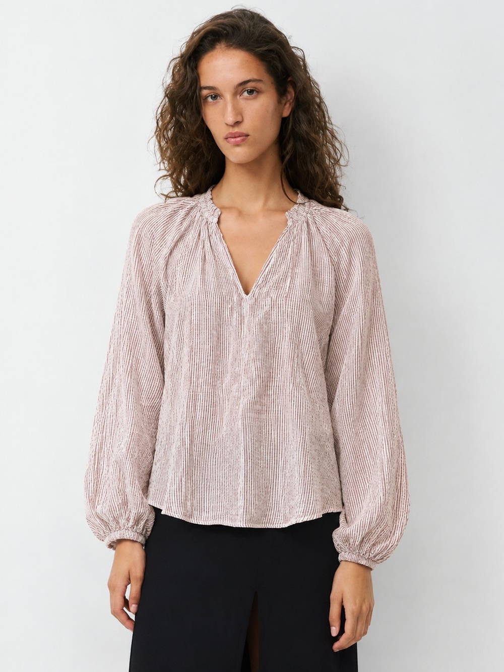 Old Navy Split-Neck Seersucker Blouse Pink Stripe L NWT